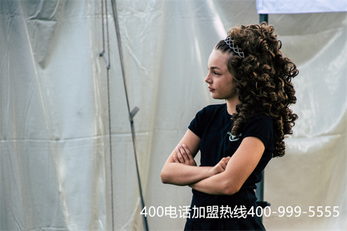 (400電話申請需要什么手續)(400電話辦理如何選擇一家靠譜的服務商)